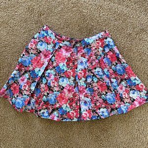 Lush Floral Pleated Skirt